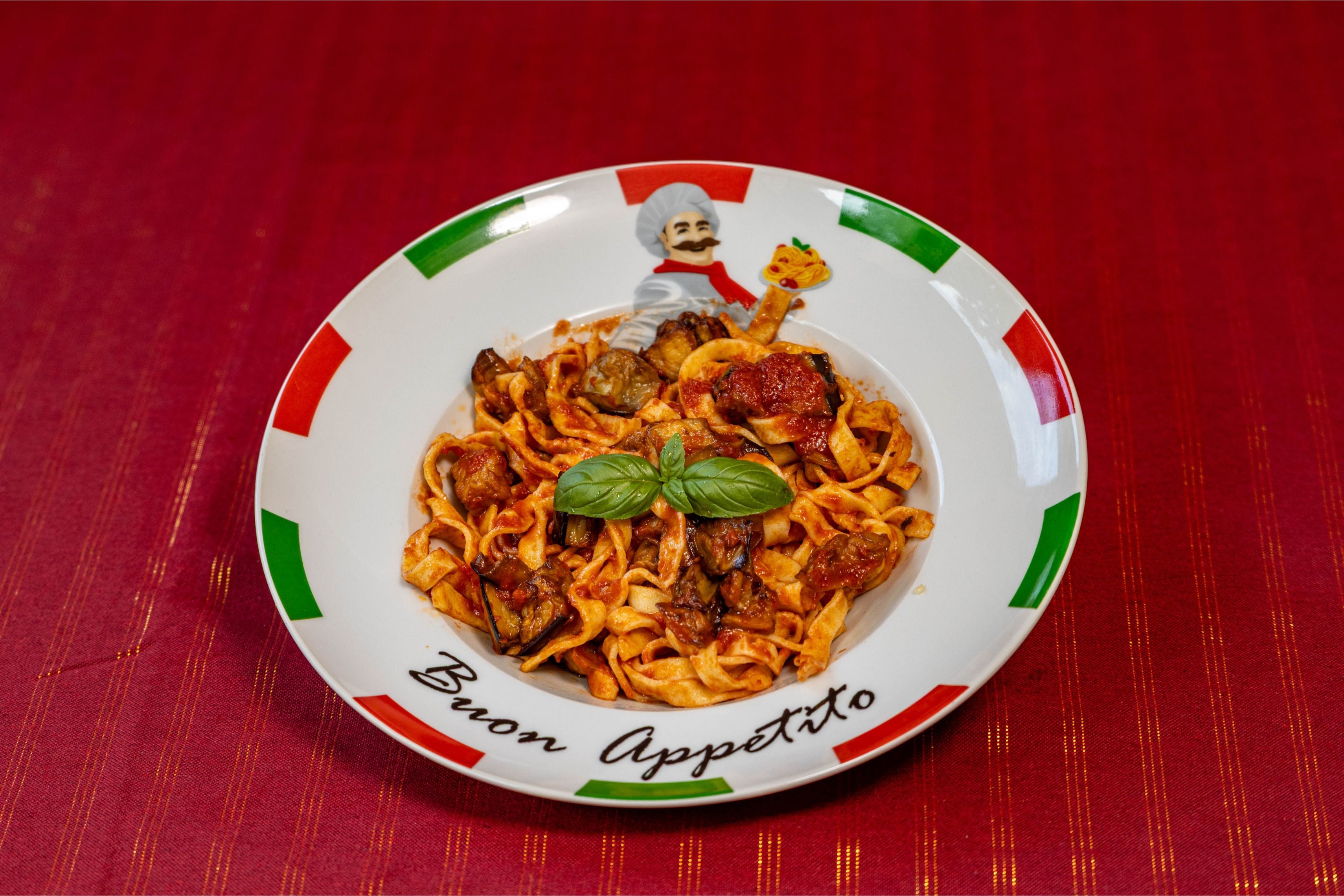 Tagliatelle alla Norma