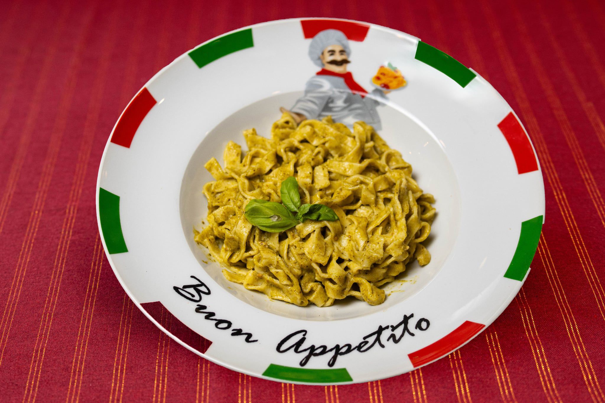 Tagliatelle al Pesto